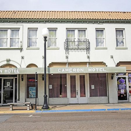 Oyo Historic Cameron Hotel Brownsville I-69E المظهر الخارجي الصورة